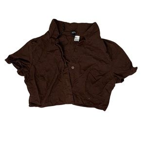 H&M | Brown Cropped Button Up